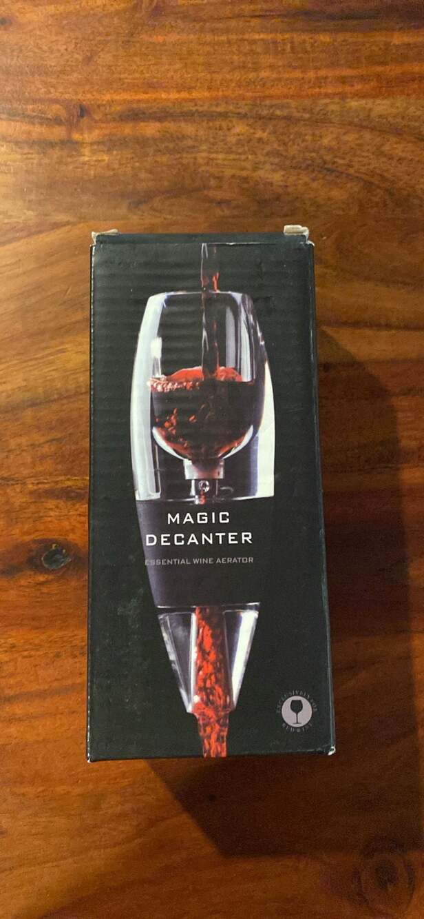 Magic Decanter Essential Wine Aerator